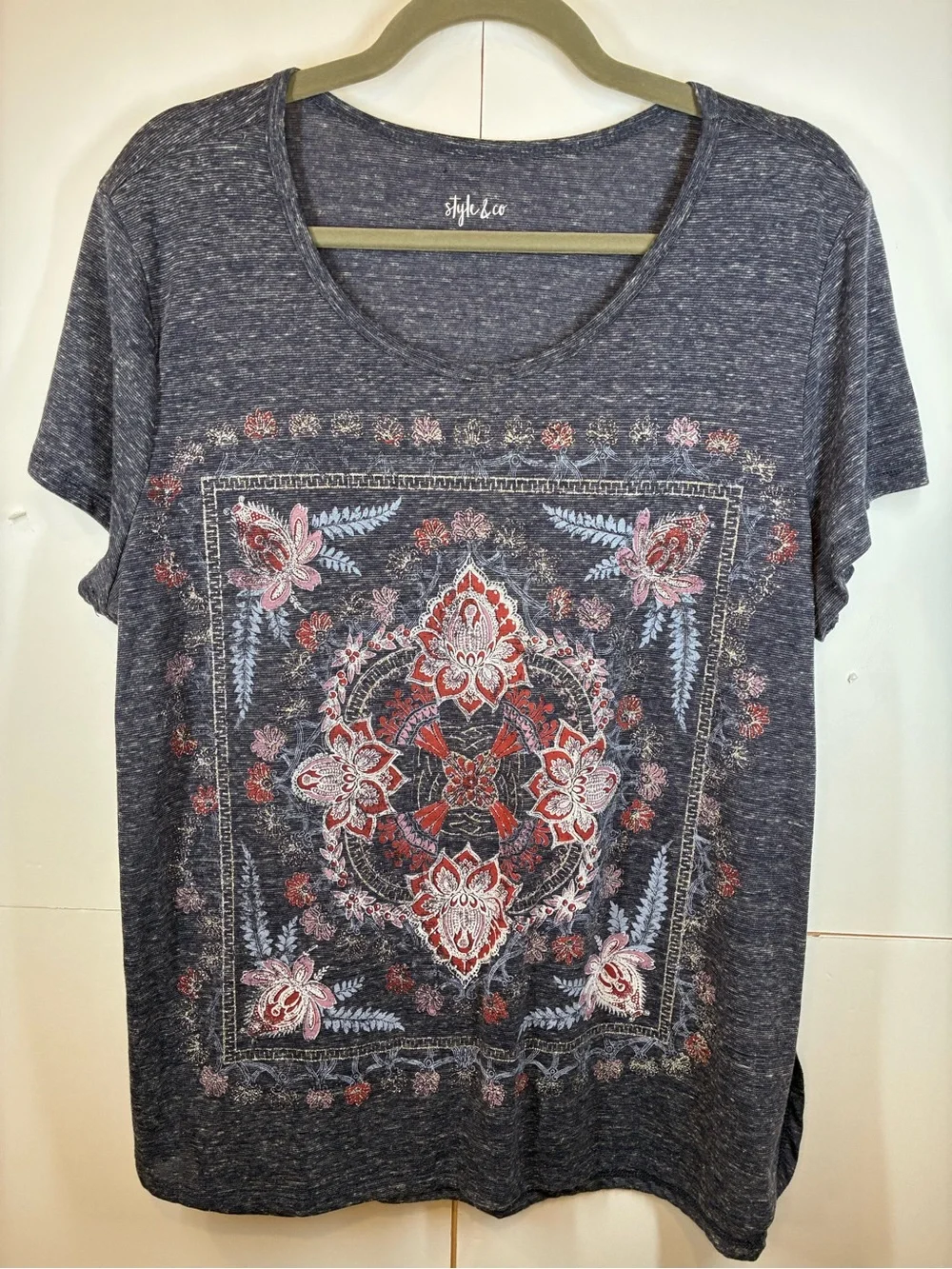 Style & Co. Women's XL Blue Marled Floral Medallion Graphic Short Sleeve Tee Top - Picture 1 of 7